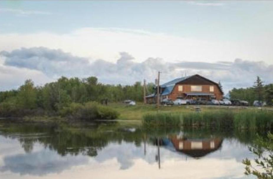 Duck Lake Lodge Babb Exterior foto